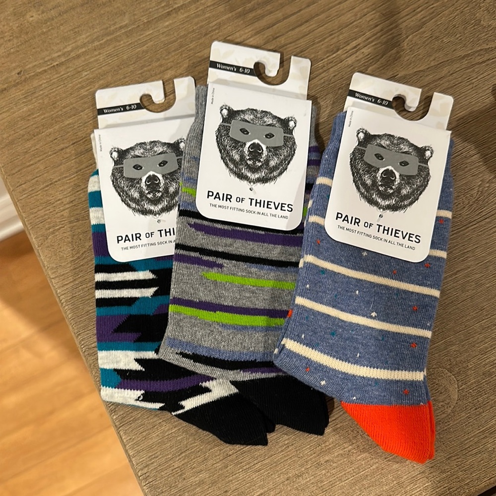 Pair of Thieves- women’s socks size 6-10 brand new